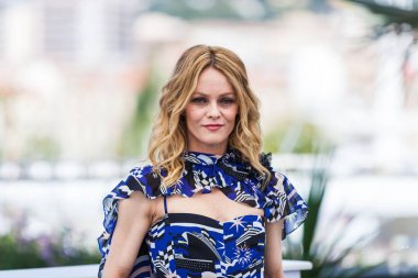 Cannes, Fransa - 18 Mayıs 2018: Oyuncu Vanessa Paradis photocall 'bıçak + kalp (BM Couteau Dans Le Couer) için' 71 yıllık Cannes Film Festivali sırasında katılır