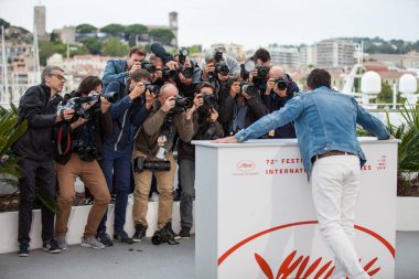 Cannes, Fransa - 18 Mayıs 2019: Antonio Banderas, 72.