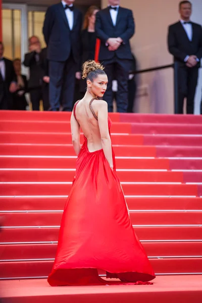 Cannes Francia Mayo 2019 Bella Hadid Asiste Proyección Dolor Gloria — Foto de Stock