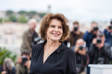Cannes, Fransa - 21 Mayıs 2019: Fanny Ardant 72.