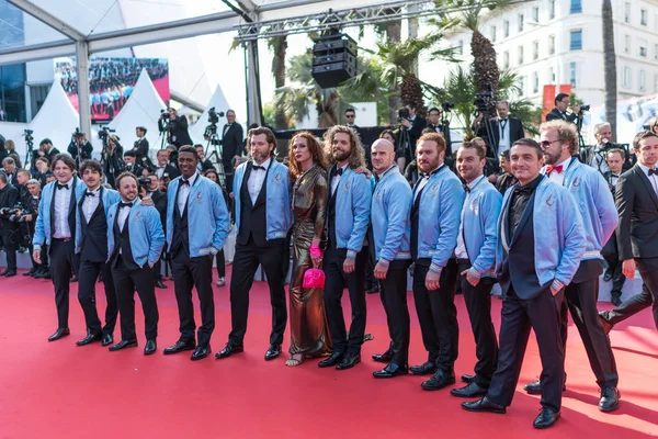 Cannes Francia Mayo 2019 Elenco Les Crevettes Pailletes Asiste Proyección — Foto de Stock