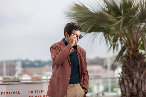 Cannes Frankrike Maj 2019 Pierfrancesco Favino Deltar Fotokameran För Förrädaren — Stockfoto