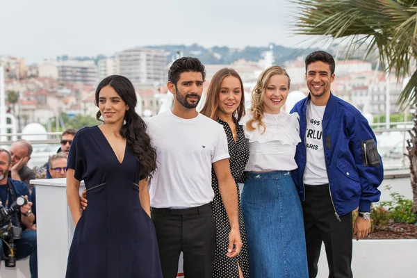 Cannes Frankreich Mai 2019 Hafsia Herzi Salim Kechiouche Lou Luttiau — Stockfoto