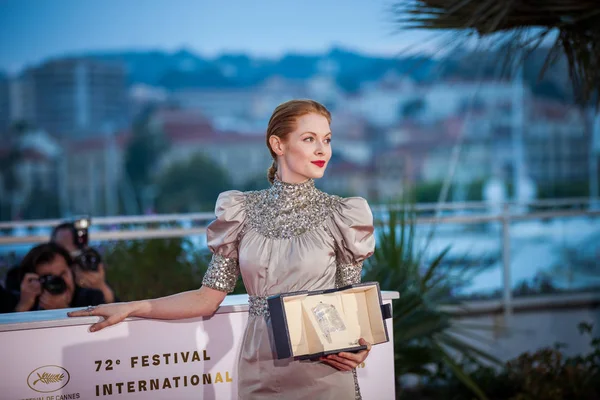 Cannes Francie Května 2019 Emily Beechamová Držitelka Ceny Nejlepší Herečku — Stock fotografie