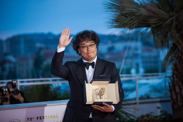 Cannes Francia Mayo 2019 Director Surcoreano Bong Joon Celebra Mientras — Foto de Stock