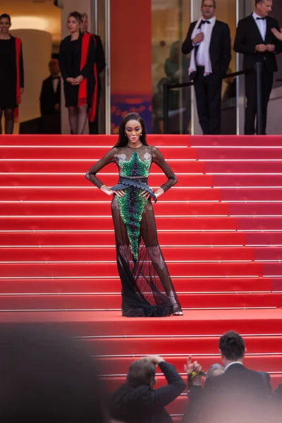 Cannes, Fransa - 22 Mayıs 2019: Winnie Harlow 