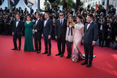 Cannes, Fransa - 21 Mayıs 2019: Brad Pitt Leonardo Dicaprio, Quentin Tarantino ve Margot Robbie 72.