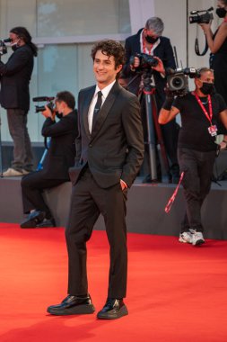 VENICE, İtalya - 10 Eylül 2020: Dario Yazbek Bernal, 77. Venedik Film Festivali 'nde 