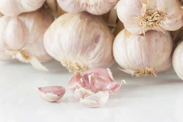 Witte Knoflooktextuur Verse Knoflookclose Pittig Koken Ingrediënt Foto Witte Knoflookkop — Stockfoto