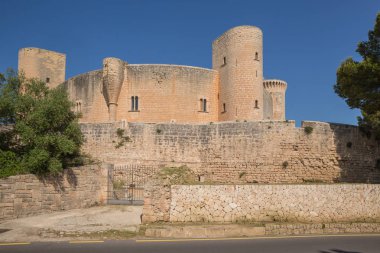 Eski müstahkem kale Palma Mayorka İspanya yukarıda yüksek