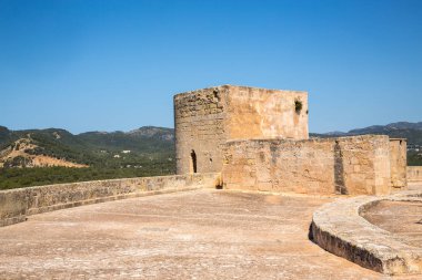 Eski müstahkem kale Palma Mayorka İspanya yukarıda yüksek