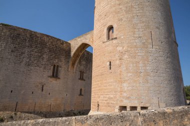 Eski müstahkem kale Palma Mayorka İspanya yukarıda yüksek