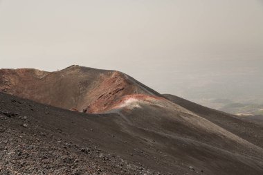 Etna Dağı aktif yanardağ Sicilya İtalya