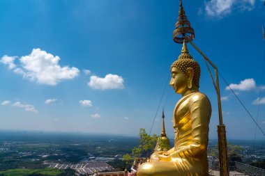 Krabi 'deki Büyük Buda Wat Tham Seua Kaplan Mağarası Tapınağı