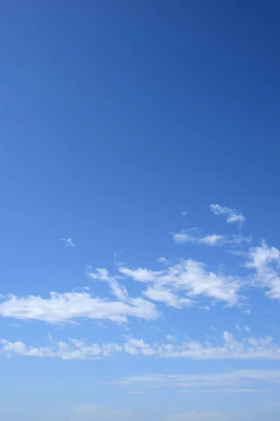 Nubes Con Cielo Azul —  Fotos de Stock