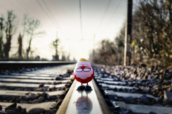 Santa Claus Little Toy Binary Metal Train Rail Vertical Reflection — Stock Photo, Image