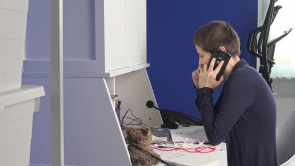 Young Woman Answers Smartphone While She Smart Working Home Room — Stock Video