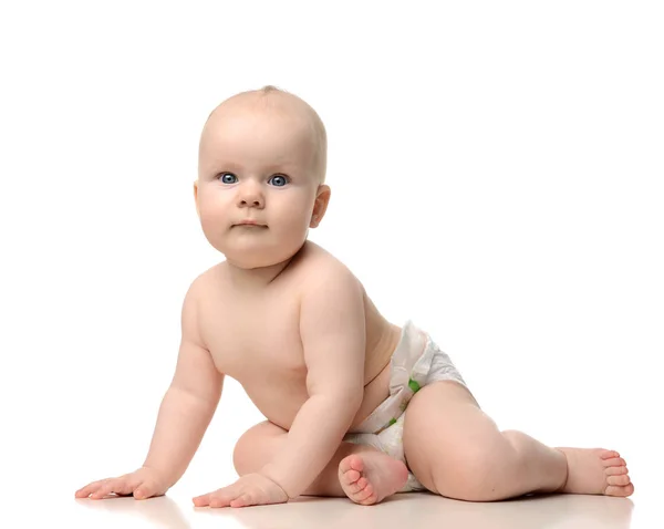 Infant child baby girl toddler crawling in diaper  isolated on a white — Stock Photo, Image