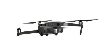 Yeni koyu gri drone quadcopter dijital kamera ve sensörler beyaz uçan