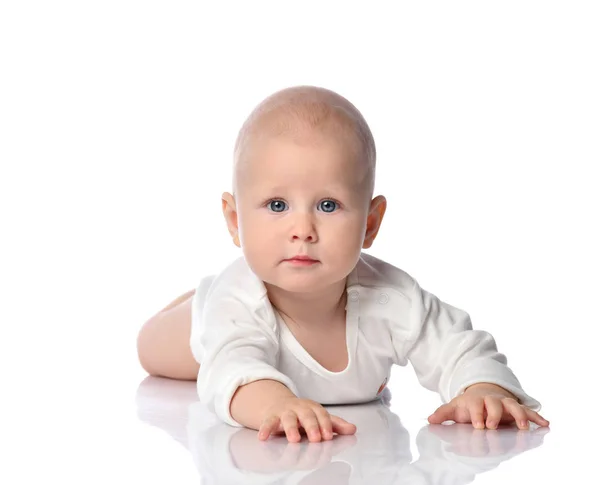 Curious child baby toddler in white bodysuit is crawling our way, holding out his hand towards us on white — Stock Photo, Image