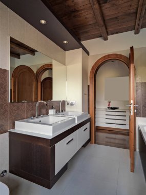 Modern banyo iç görünümü