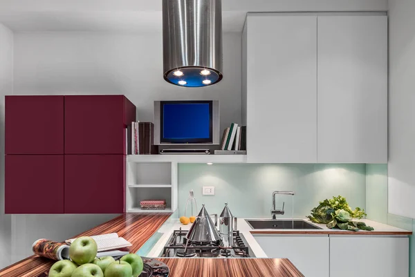 Interiors Modern Kitchen Foreground Gas Hob Background Wall Cabinets Integrated — Stock Photo, Image