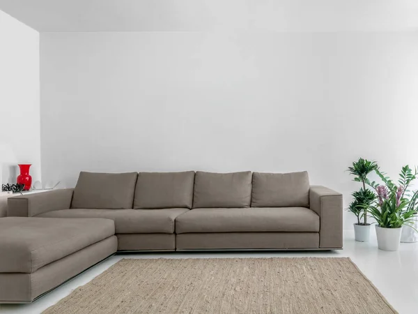 Interieur Eines Modernen Wohnzimmers Vordergrund Das Sofa Und Der Teppich — Stockfoto