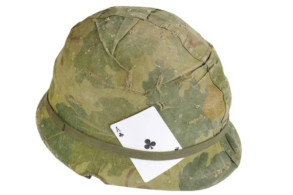 Army Helmet Vietnam War Period Amulet Ace Clubs Playing Card — Stock Photo, Image