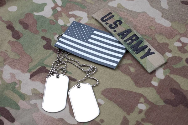 Flag Patch Dog Tag Multicam Camouflage Uniform Background — Stock Photo, Image