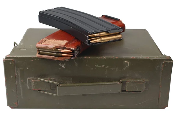 M16 Ak47 Magazins Ammunition Can Isolated — Stock Photo, Image