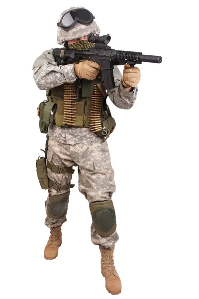 Uns Soldat Mit Gewehr Auf Weißem Hintergrund — Stockfoto