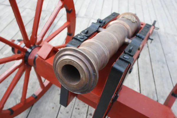 Old Vintage Gunpowder Cannon Wooden Deck — Stock Photo, Image