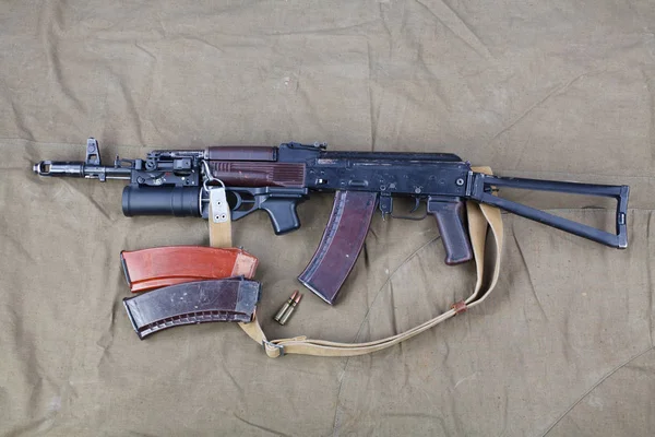 Kalashnikov Con Lanzagranadas Municiones Sobre Fondo Lona —  Fotos de Stock