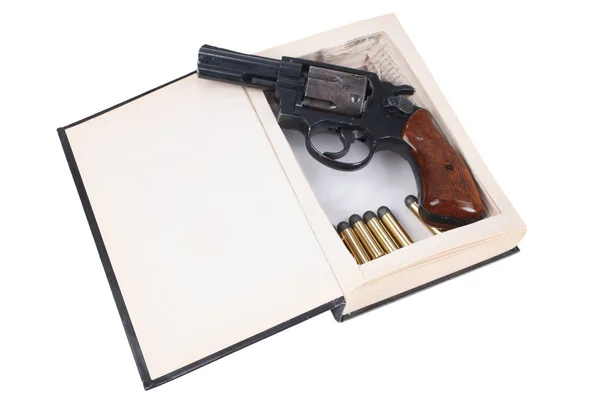 Pistola Calibro Con Cartucce Nascoste Libro Isolato Sfondo Bianco — Foto Stock