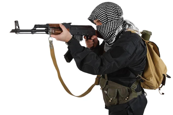 Aufständische Schwarzer Uniform Und Schwarz Weißem Shemagh Mit Einem Gewehr — Stockfoto