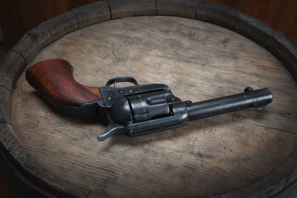 Old Western Revolver Cartridges Wooden Barrel — Stock Photo, Image