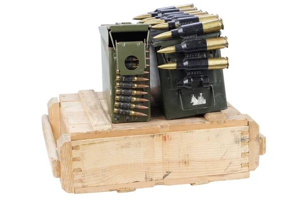 Armeekasten Mit Munition Isoliert Auf Weißem Hintergrund — Stockfoto