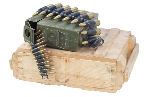 弾薬は 白い背景で隔離の軍ボックス — ストック写真