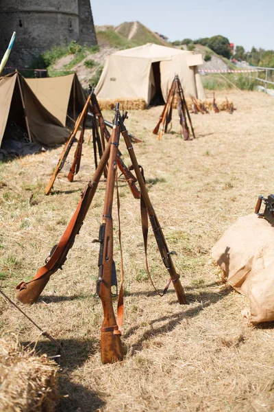 Pyramides Fusils Avec Munitions Reconstitution Première Guerre Mondiale — Photo