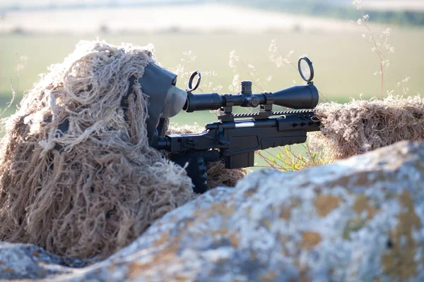 Sniper Ghillie Suit Precision Rifle Optic Sight Combat Position Mountains — Stock Photo, Image