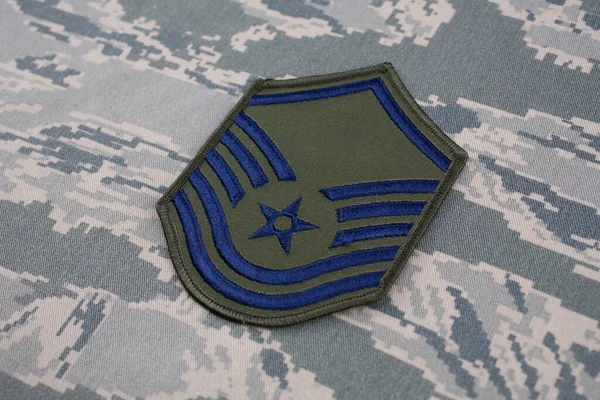 2020 Augusztus Air Force Törzsőrmester Rang Patch Digitális Tigris Csíkos — Stock Fotó