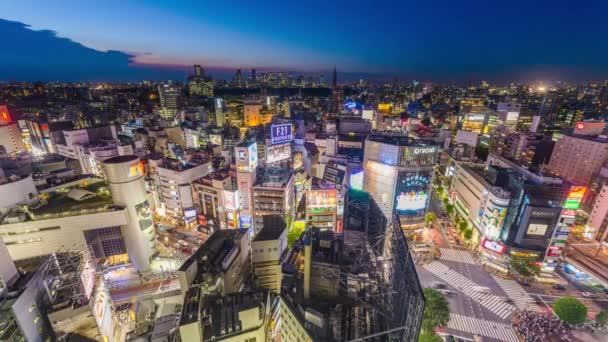 Tokyo Japan Augustus 2015 Shibuya Skyline Bij Avondschemering Shibuya Wordt — Stockvideo