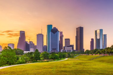 Houston, Texas, ABD manzarası ve alacakaranlıkta Parkı.