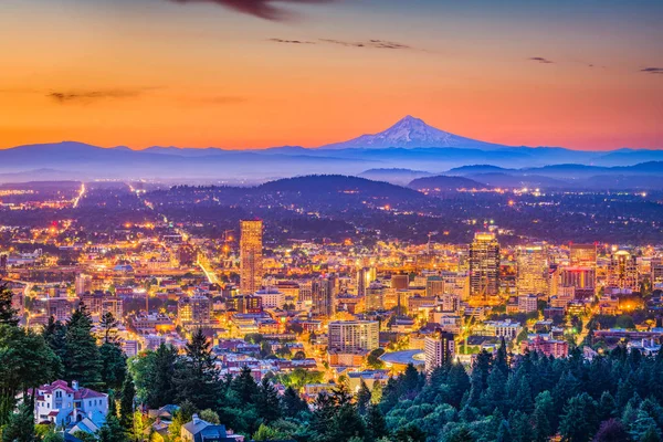 Portland Oregon Usa Stadssiluett Med Huva Gryningen — Stockfoto