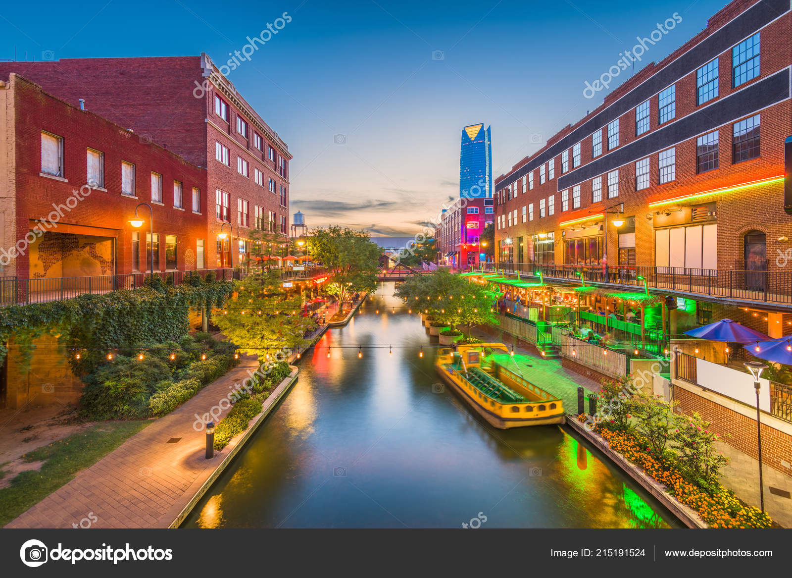 Oklahoma City Oklahoma Usa Cityscape Bricktown Dusk ⬇ Stock Photo