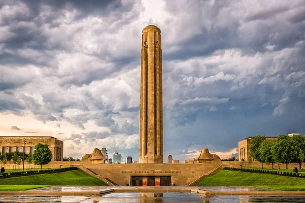 Kansas City Missouri Sierpnia 2018 Narodowe Muzeum Wojny Światowej Pomnik — Zdjęcie stockowe