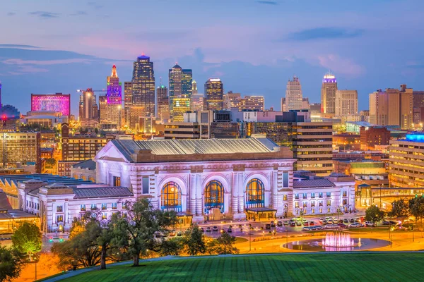 Kansas City Missouri Eua Skyline Centro Cidade Com Union Station — Fotografia de Stock