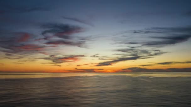 Segeln Auf Der Karibik Der Abenddämmerung — Stockvideo