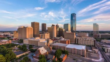 Oklahoma City, Oklahoma, ABD alacakaranlıkta gökyüzü.