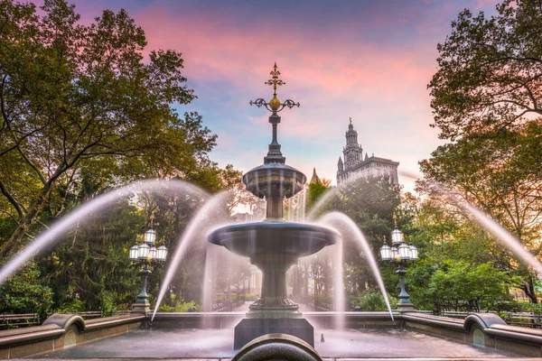 New York New York Usa City Hall Park Fountain — Stock Photo, Image